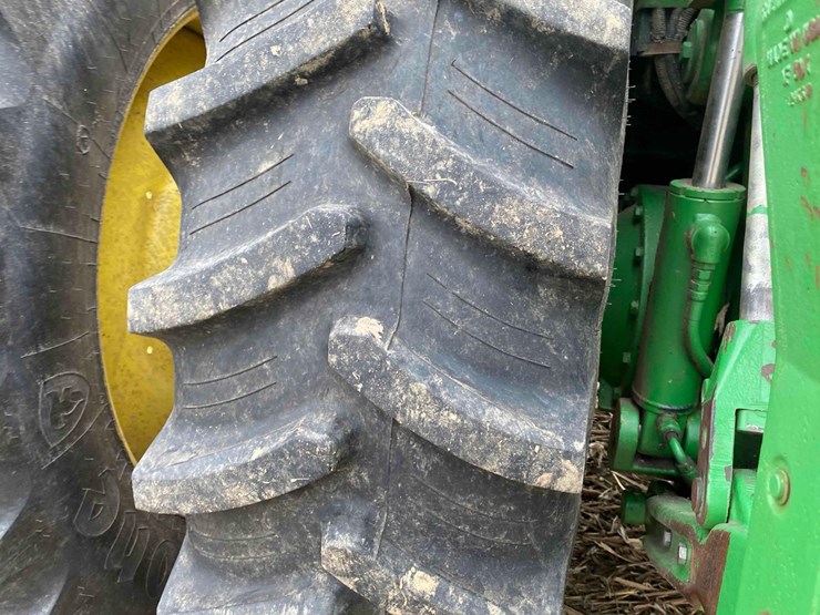 john-deere-8300-image-55