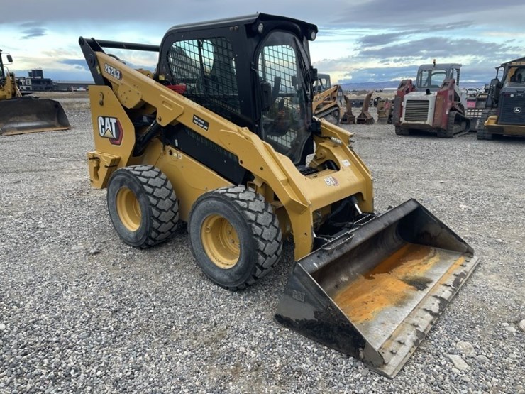2020-caterpillar-262d3-image-7