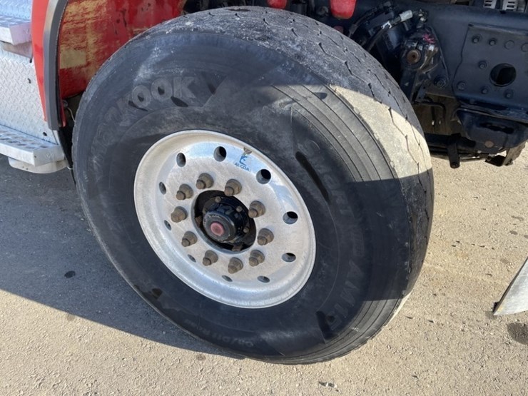 2014-western-star-4700sb-image-13