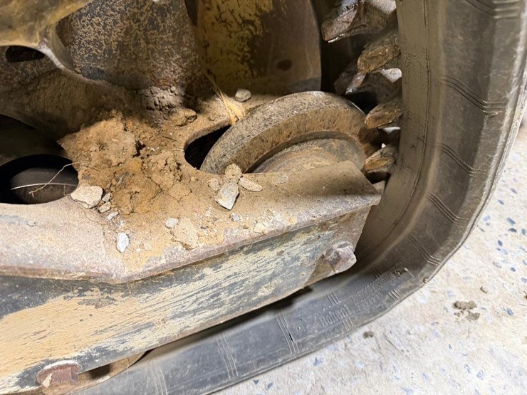 2022-bobcat-t62-image-15