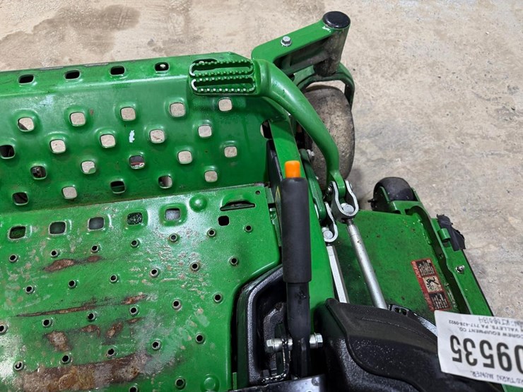 2019-john-deere-z960m-image-18