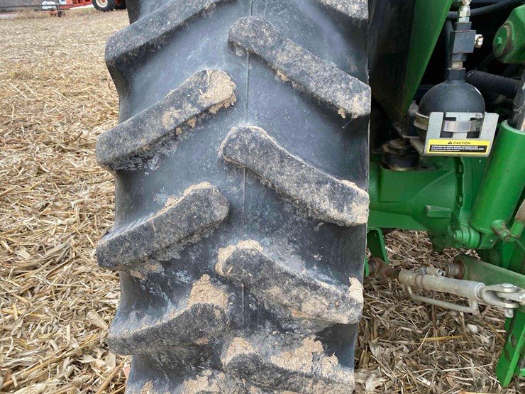 john-deere-6415-image-56