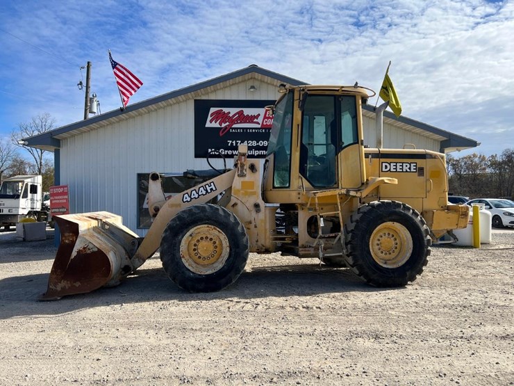 john-deere-444h-image-1