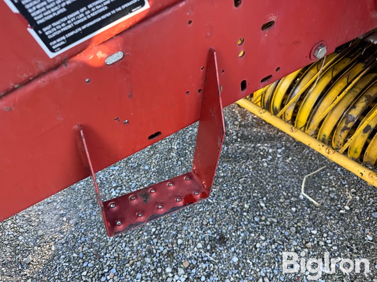 new-holland-688-image-17