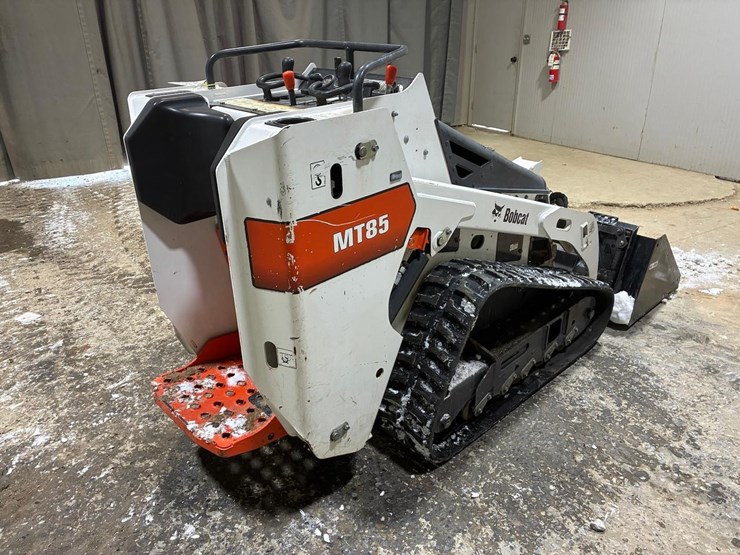 bobcat-mt85-image-6