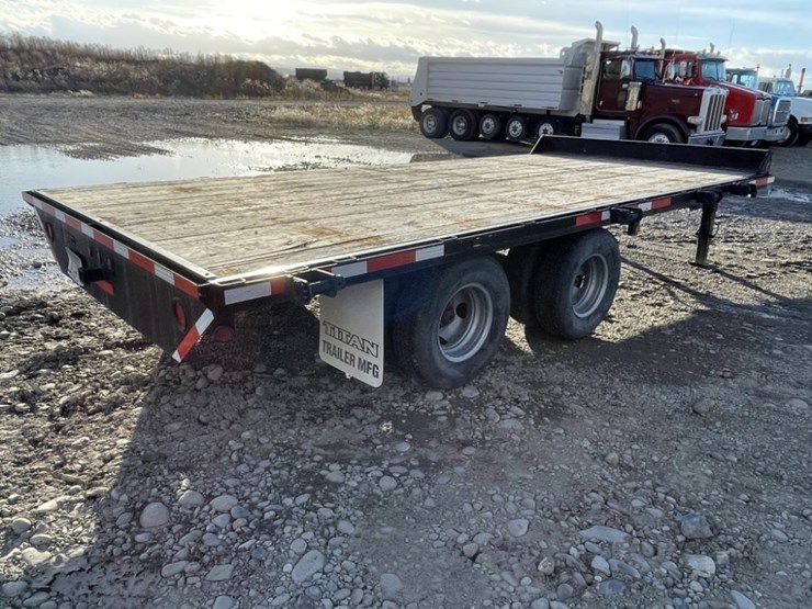 titan-trailer-image-4