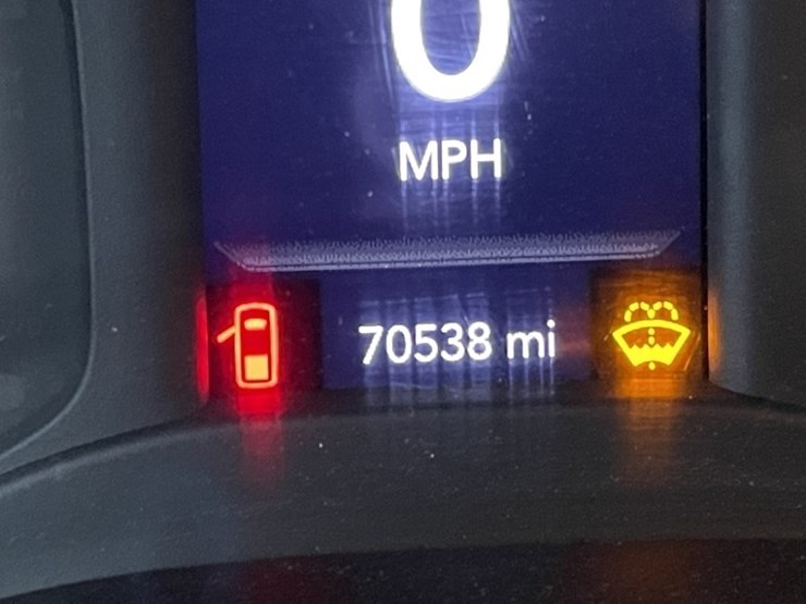 2022-dodge-3500-image-23