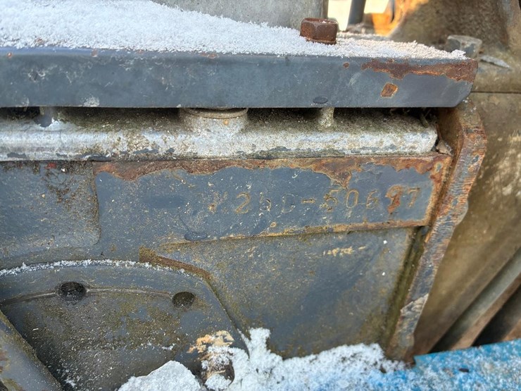 mitsubishi-mt250d-image-24