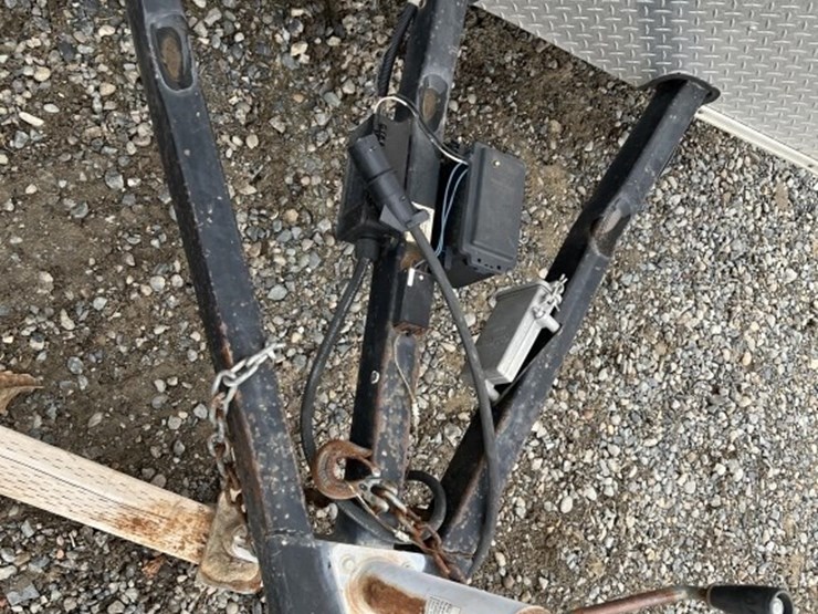 2005-haulmark-t/a-cargo-trailer-image-7