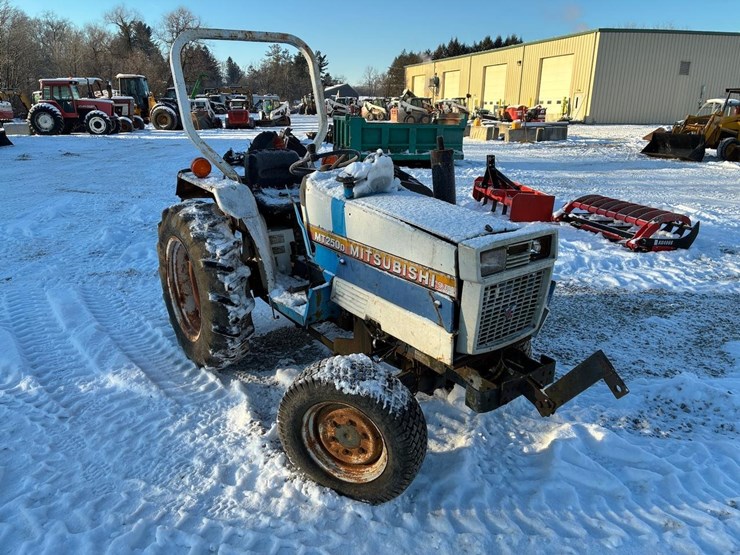 mitsubishi-mt250d-image-7