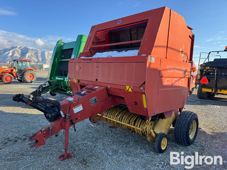 new-holland-688-image-1