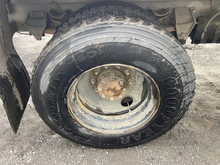 ford-ln8000-image-26