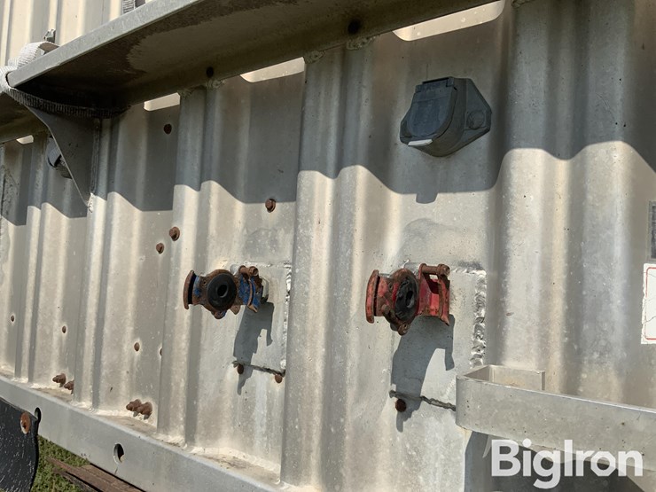 1979-wilson-hopper-bottom-image-12