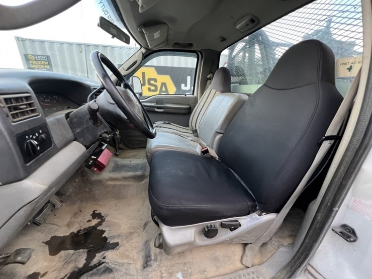 2003-ford-f450-image-22