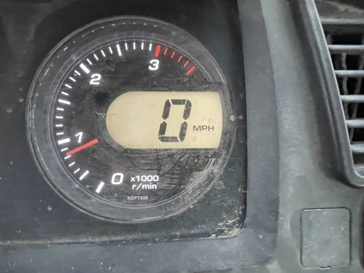 komatsu-wa320-8-image-34