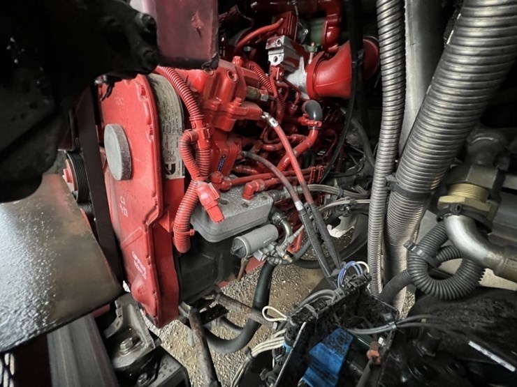 2009-new-flyer-40'-transit-bus-image-12