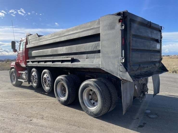 2014-western-star-4700sb-image-3