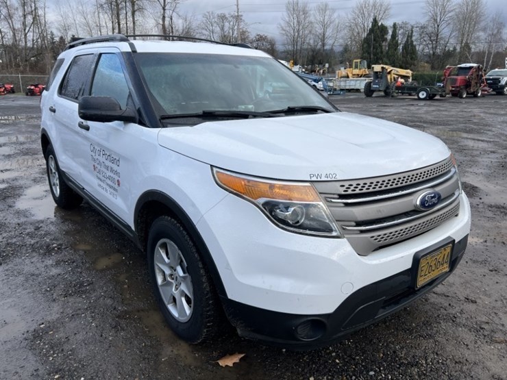 2014-ford-explorer-image-2