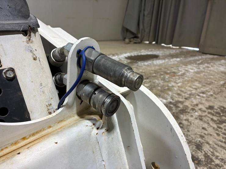 bobcat-mt85-image-12