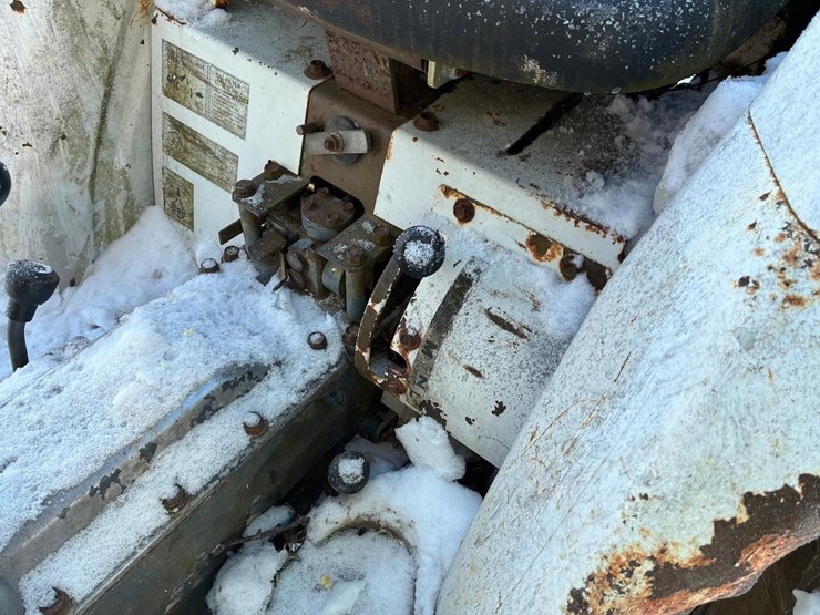 mitsubishi-mt250d-image-19