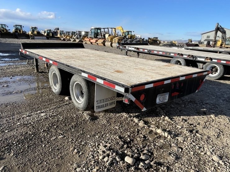 titan-trailer-image-2