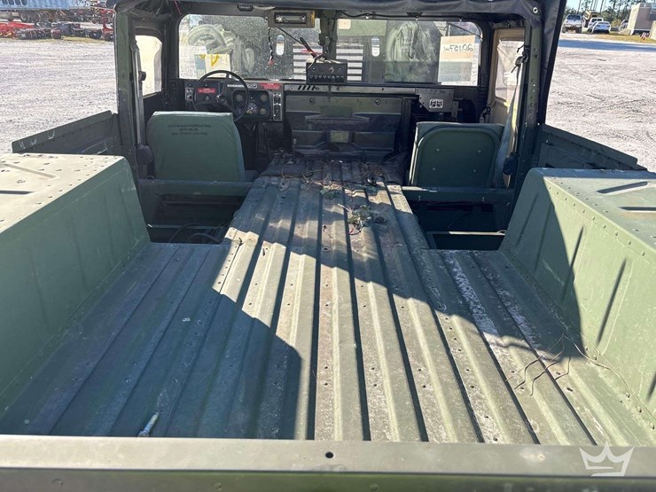 1992-am-general-m998-image-12