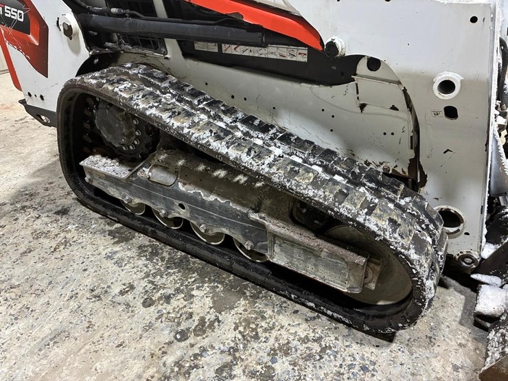 bobcat-t550-image-12