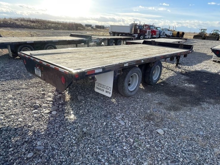 titan-trailer-image-4