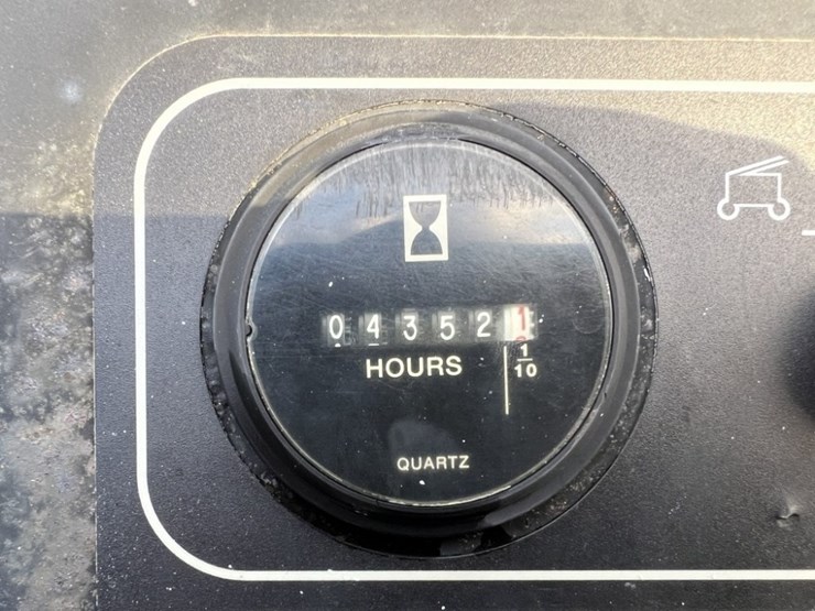 2011-genie-s65-image-24