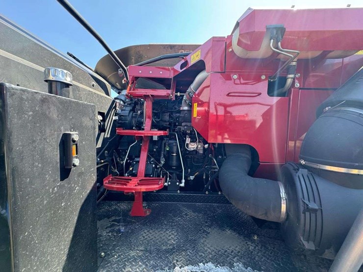 2019-case-ih-7250-image-34