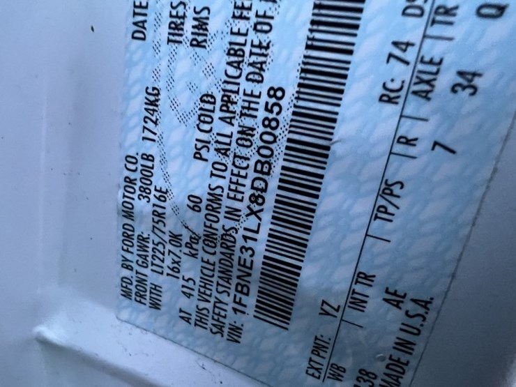 2008-ford-e350-image-11