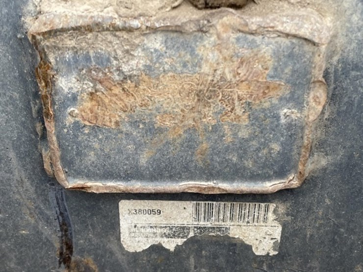 john-deere-245-image-4