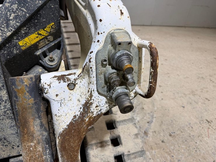 2022-bobcat-t62-image-11