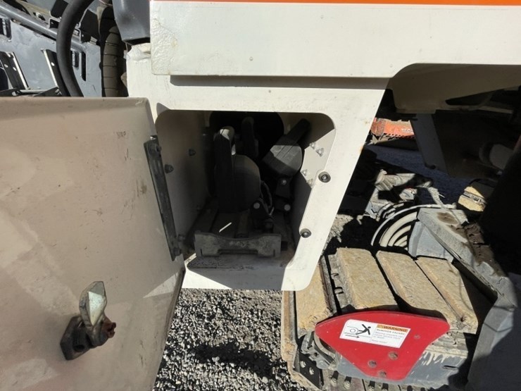 2015-wirtgen-w120fi-image-30