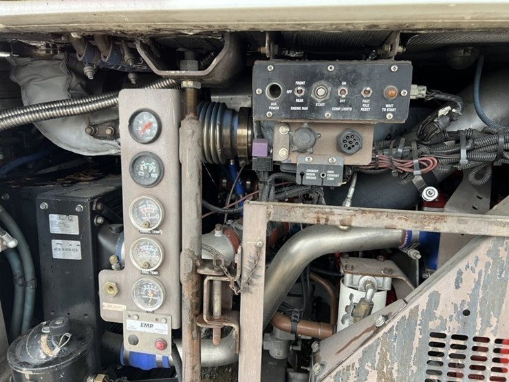 2009-new-flyer-40'-transit-bus-image-15