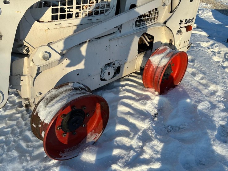 2020-bobcat-s850-image-8