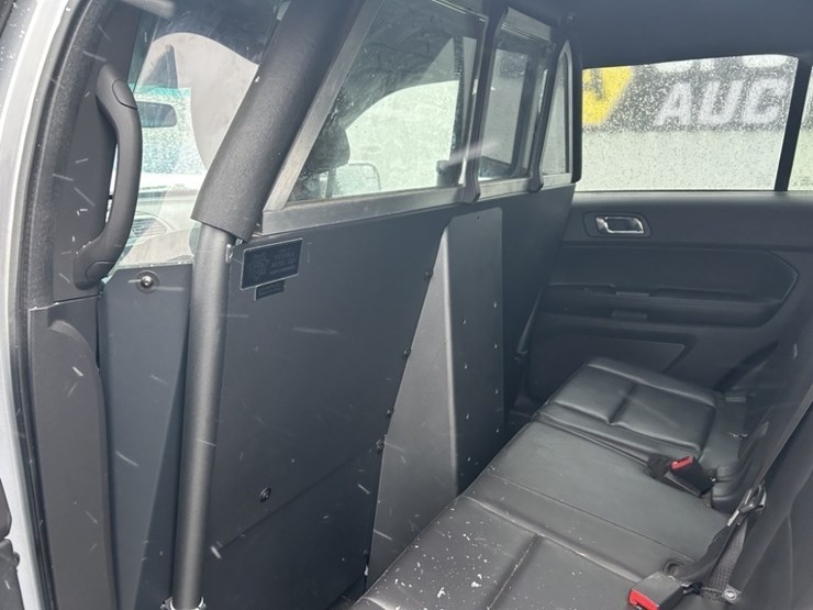 ford-explorer-image-25