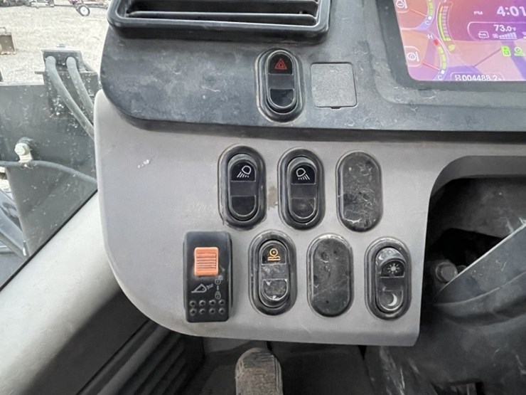 komatsu-wa320-8-image-38