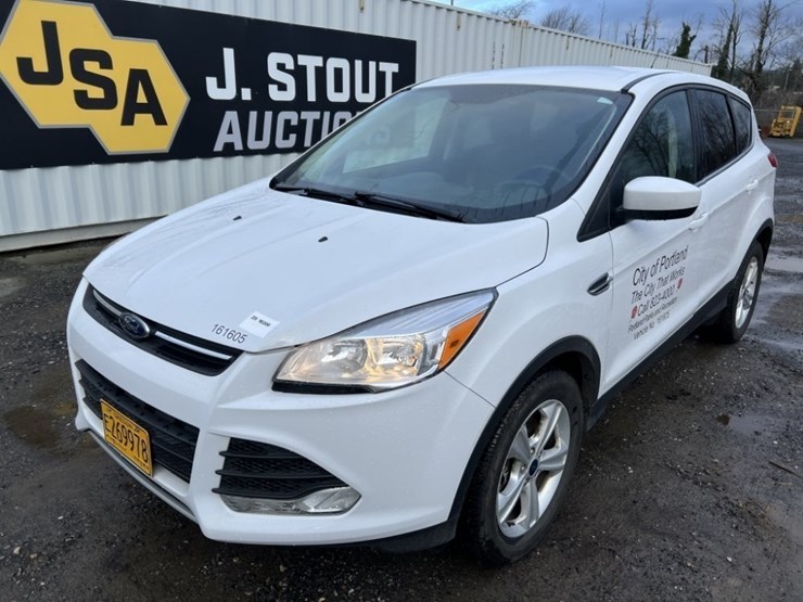 2016-ford-escape-image-1