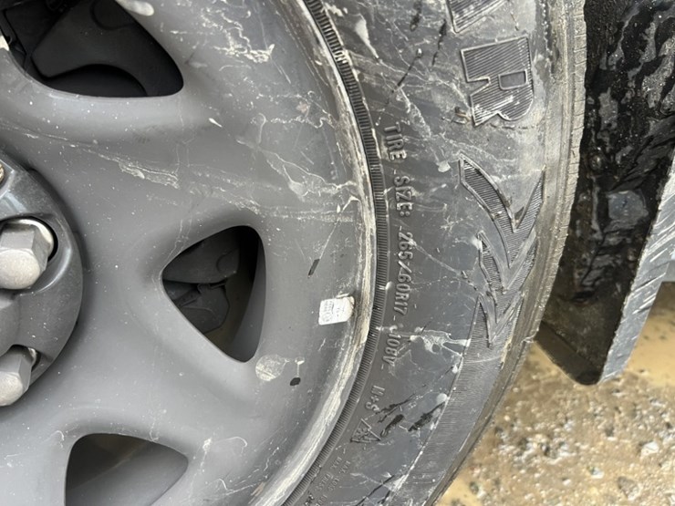 2020-chevrolet-tahoe-image-16