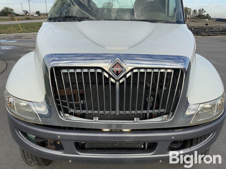 international-durastar-4300-image-10