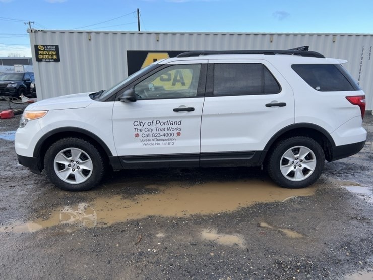 2014-ford-explorer-image-7