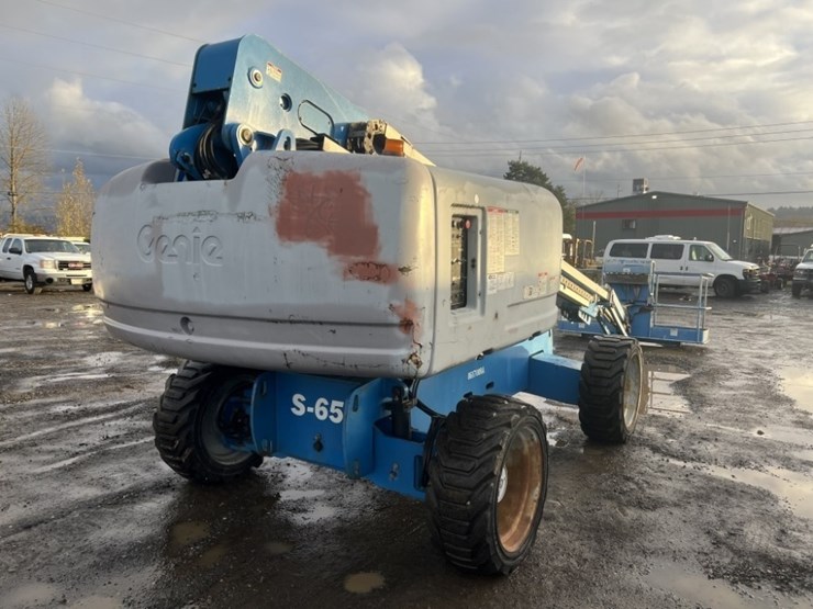 2011-genie-s65-image-4