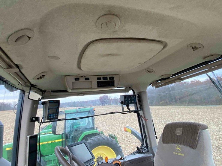 john-deere-8245r-image-52