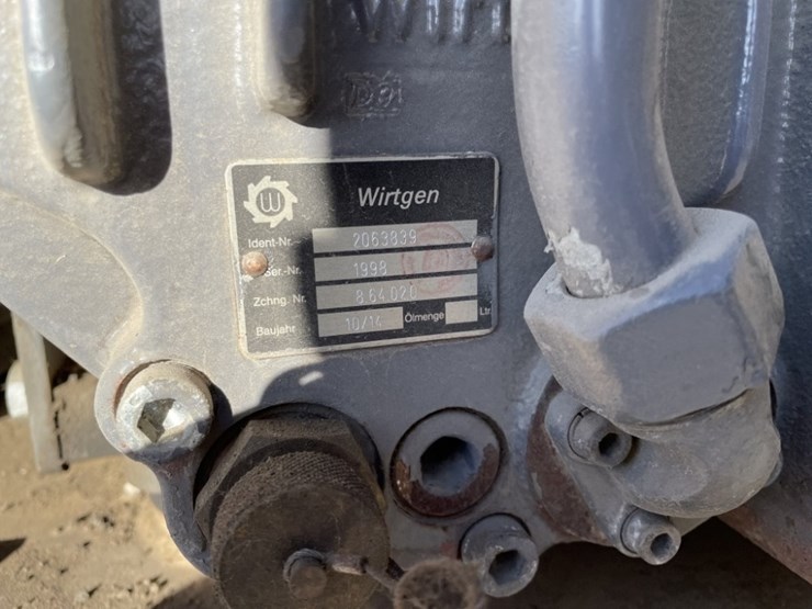 2015-wirtgen-w120fi-image-27