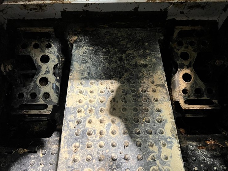 bobcat-s570-image-28