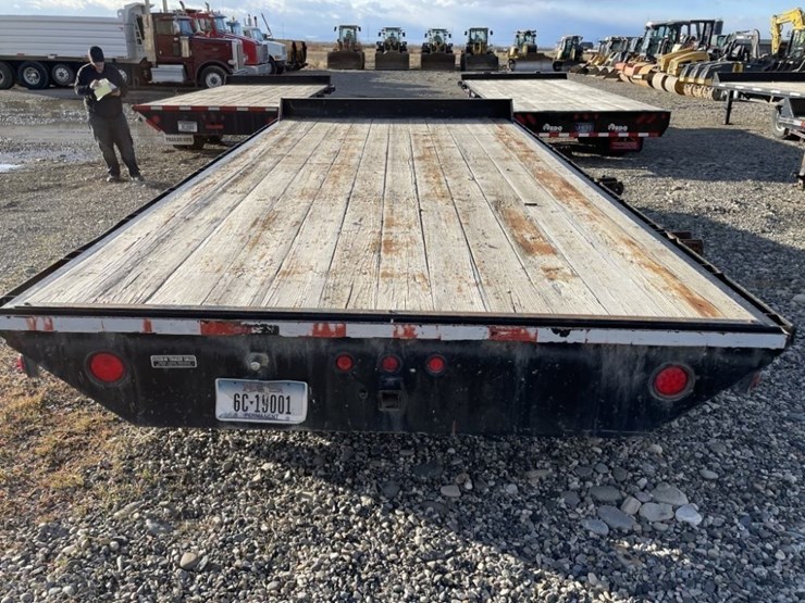 2006-titan-trailer-image-3