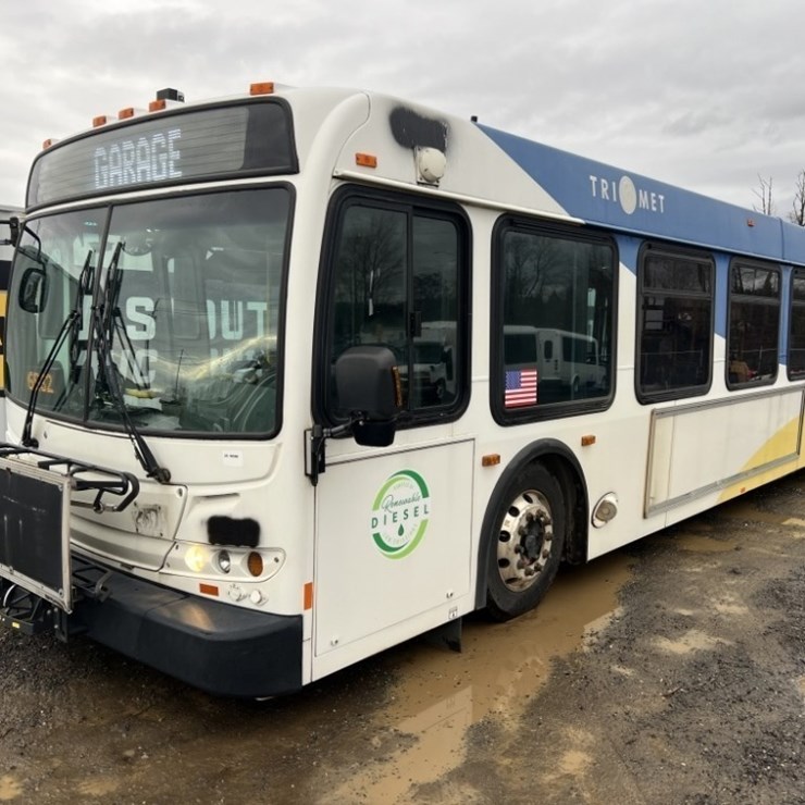 2008 New Flyer 40' Transit Bus