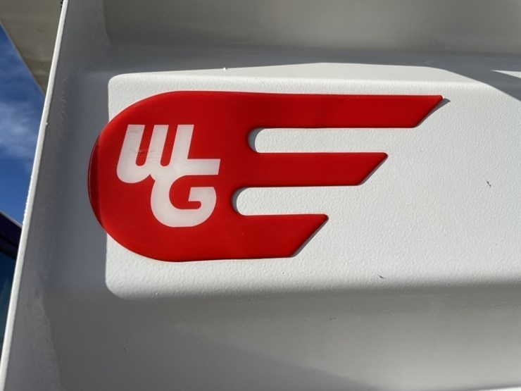 2020-peterbilt-389-image-19