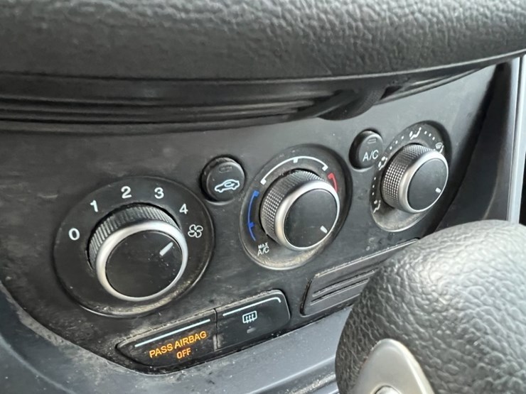 2016-ford-escape-image-31